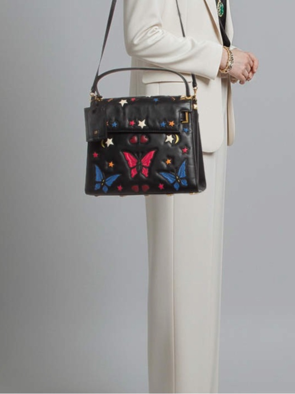 Runway Valentino Rockstud Butterfly Bag - Picture 16 of 17